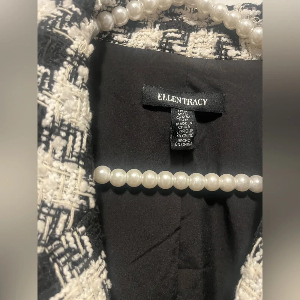 Ellen Tracy Houndstooth Double Breasted Tweed Blazer - Picture 3 of 4